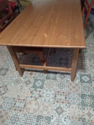 Mesa comedor LESKVIK de IKEA