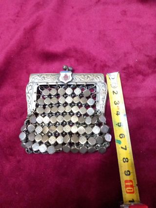 Portamonete in metallo donna anni 20