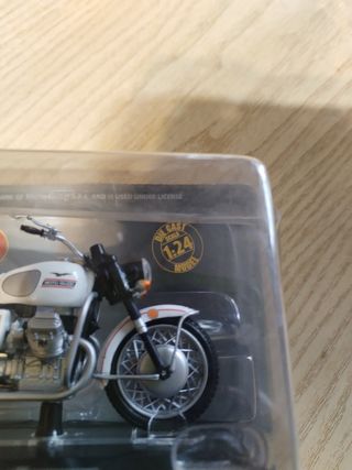 Modellino moto Guzzi