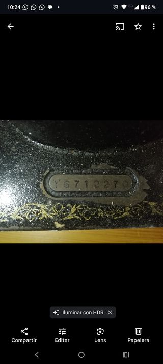 Maquina Antigua de coser Singer