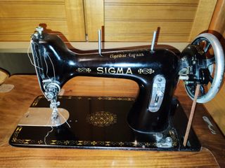 Maquina coser Sigma