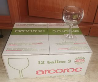 Sin uso 12 copas vino Arcoroc Arqués
