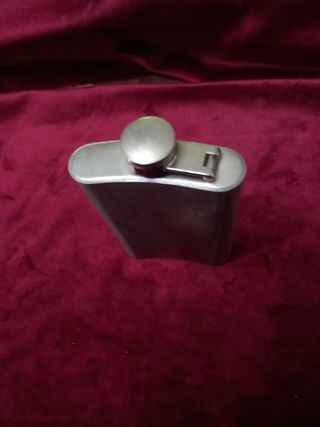 Fiaschetta in acciaio per liquore