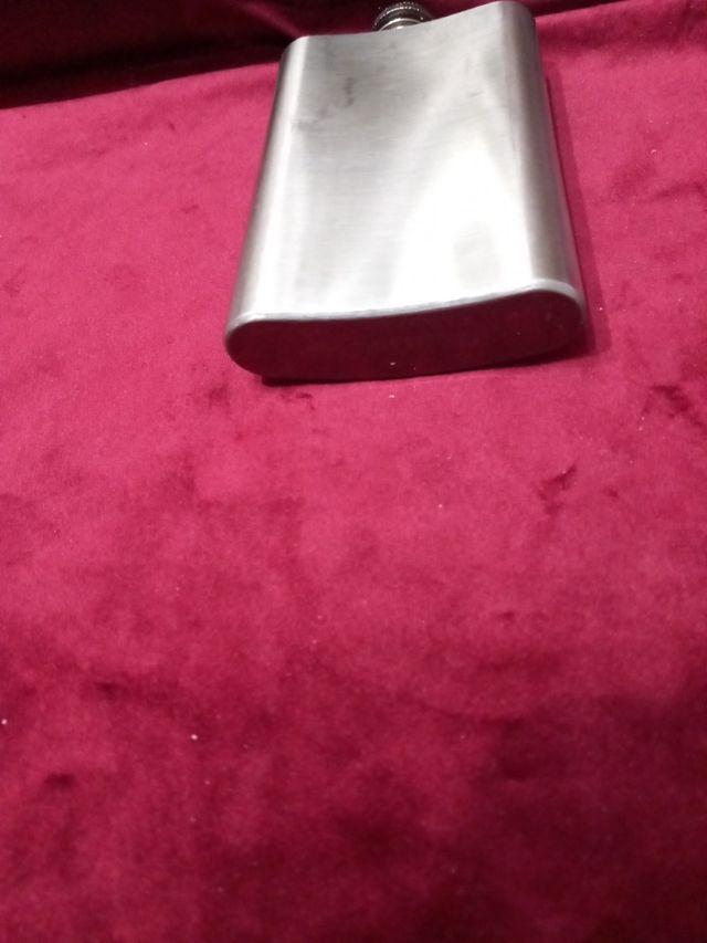 Fiaschetta in acciaio per liquore