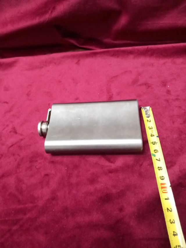 Fiaschetta in acciaio per liquore