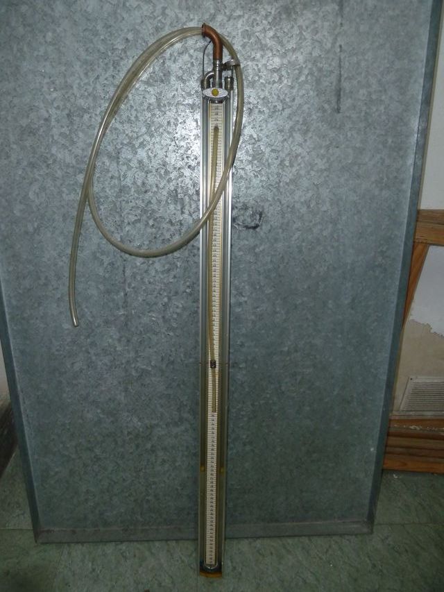 Columna de agua para medir presión de gas