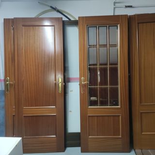 Puertas de madera para interior