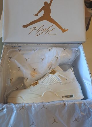 Jordan 4 Metallic And Gold 43