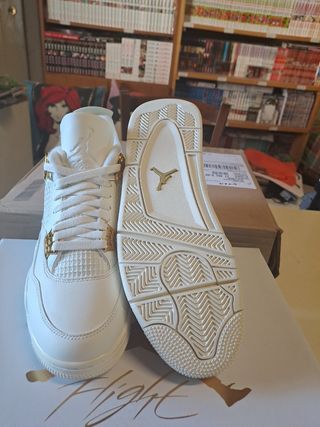 Jordan 4 Metallic And Gold 43