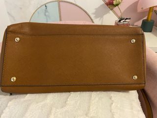 Satchel Michael Kors marrón