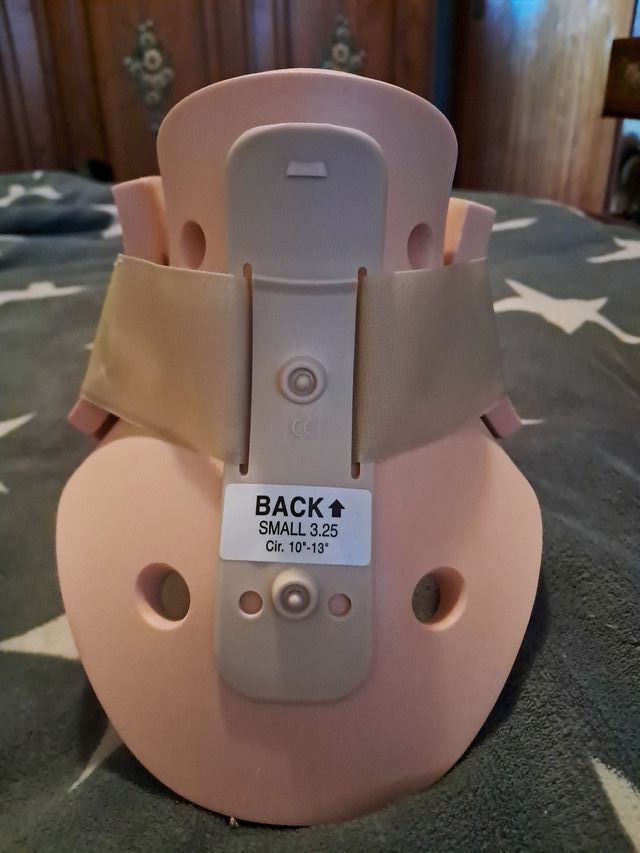Collarin cuello ortopedico