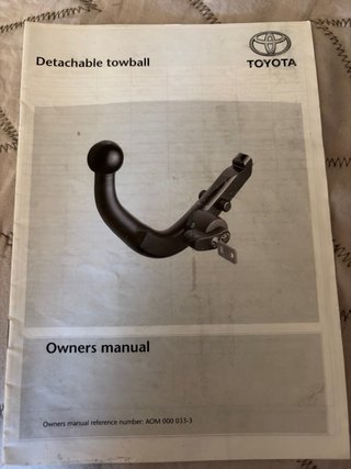 Bola de remolque vertical original Toyota Auris