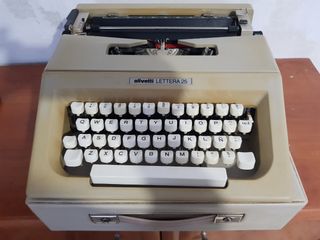 Máquina de escribir Olivetti