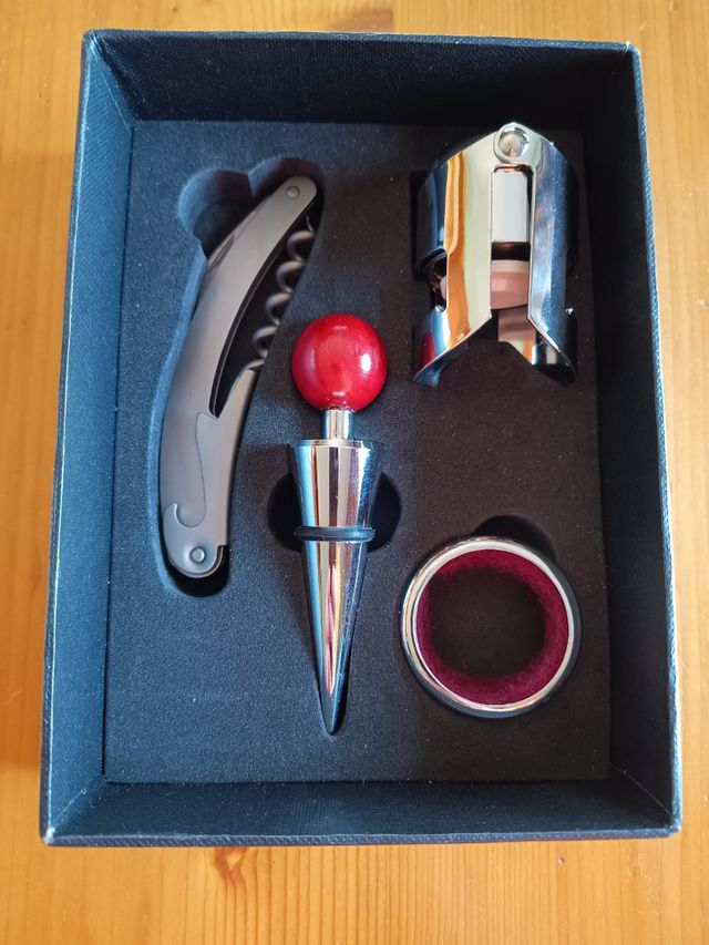 Set sommelier. 4 piezas. Caixa Catalunya