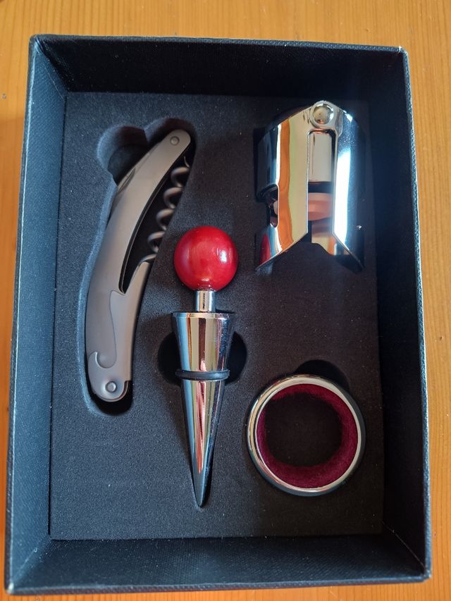 Set sommelier. 4 piezas. Caixa Catalunya