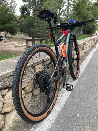 Bici carbono doble suspencion 