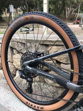 Bici carbono doble suspencion 
