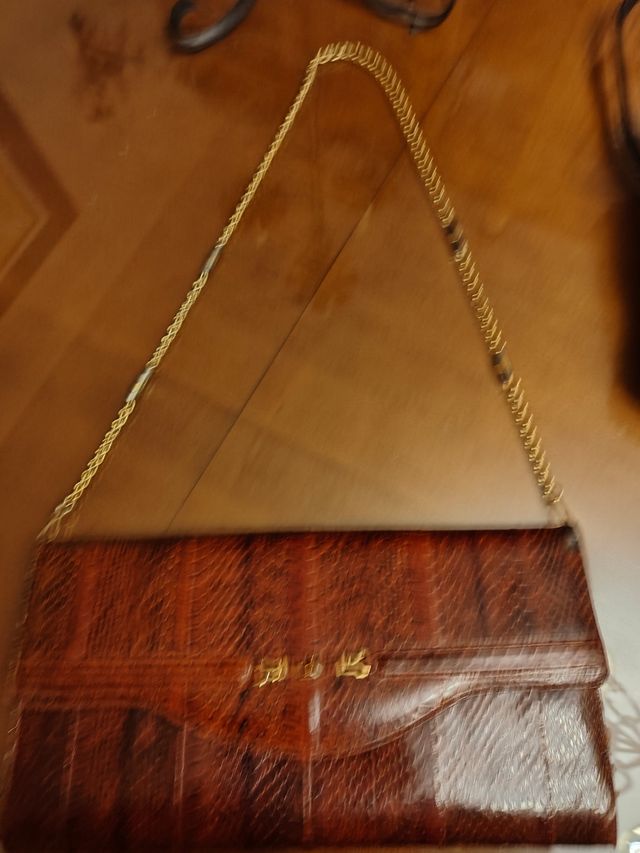 Bolso piel de serpiente
