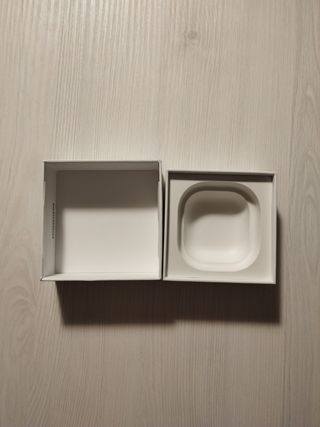 Caja vacía Airpods 4