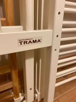 Cuna plegable de madera