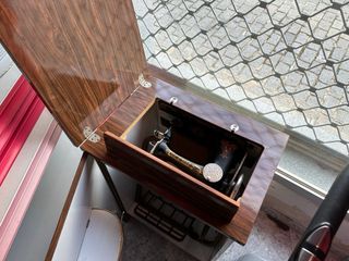 Maquina de coser Singer