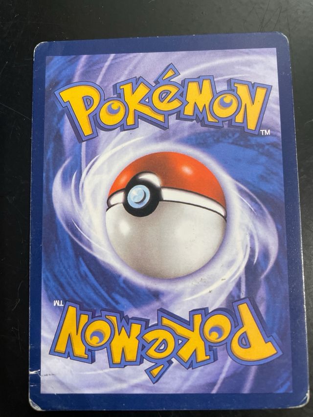 Carta pokemón Eternarus VMAX coleción 2021 Dorada