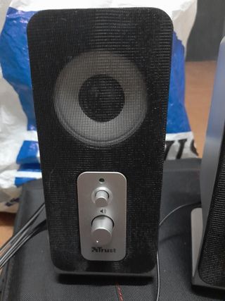 Altavoces para ordenador