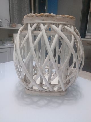Vaso tipo shabby.
