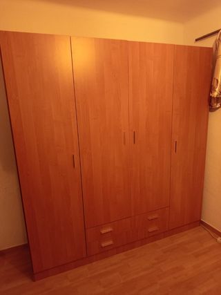 Armario cuatro puertas montaje transporte gratis