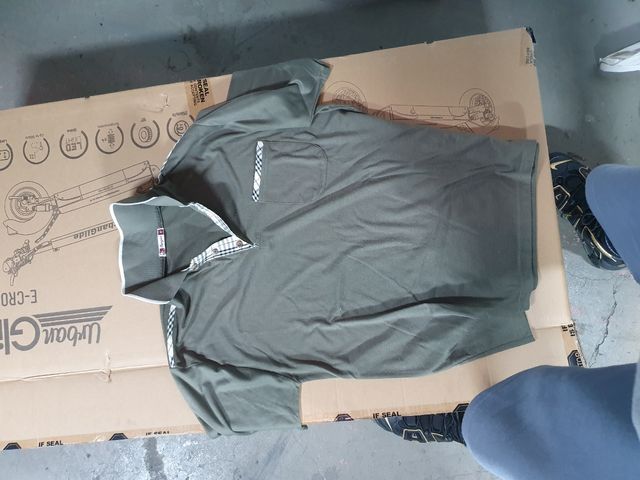 Lote de roupa de homem M L e XL 