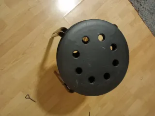 Regalo taburetes. Preciosa Mesa maison du monde