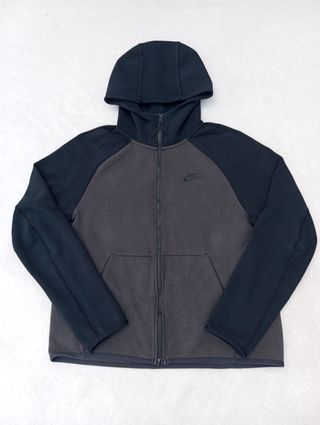 Chaqueta Nike Tech original 