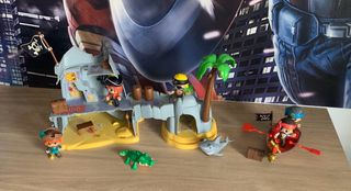 Isla y bote Pirata de Pinypon 