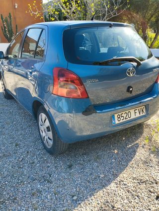 Toyota Yaris 2006