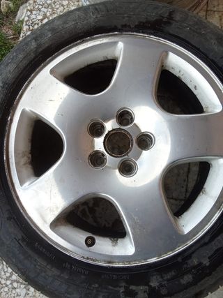 Rueda de repuesto michelin