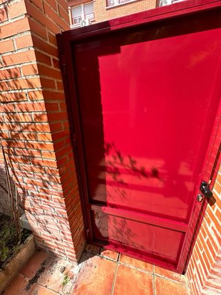 PUERTA PEATONAL 