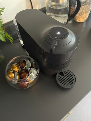 Nespresso Vertuo Pop negra