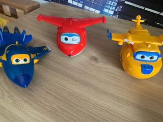 Super Wings transformables
