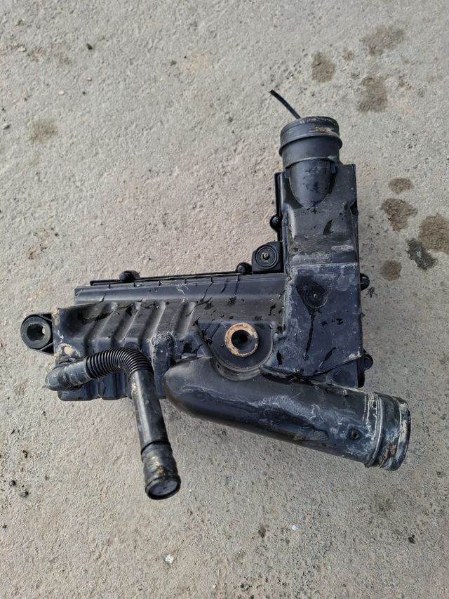 Caja de filtro de Volkswaguen Passat
