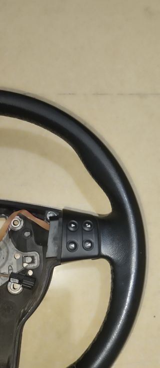 Volante multifunción 