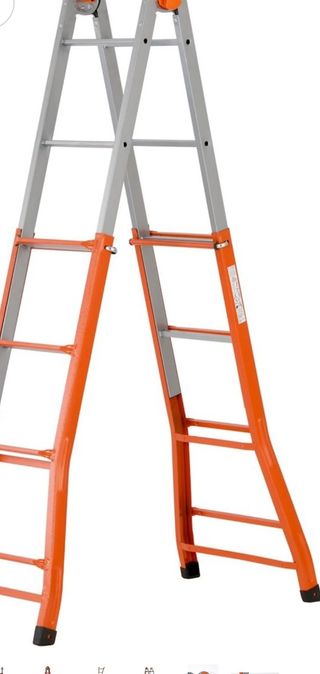 Escalera telescopica alquiler.