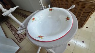 Mueble antiguo baño