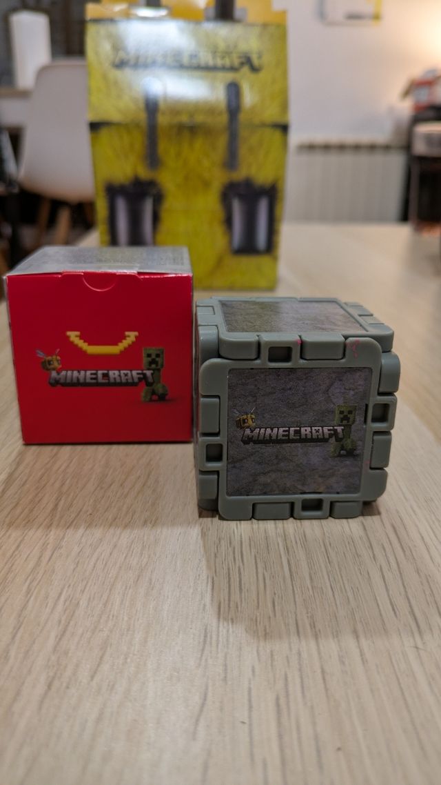Figura cubo Garett Minecraft Mcdonalds