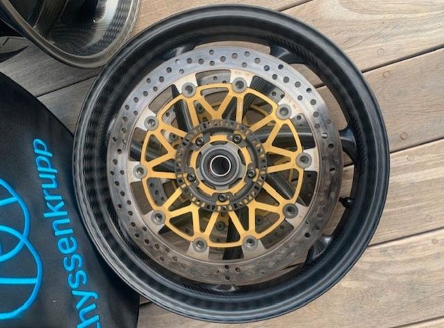 Llantas carbono ThyssenKrupp Ducati