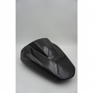 Tapa de asiento trasero en carbono K1300S  