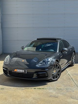 Porsche Panamera 4S