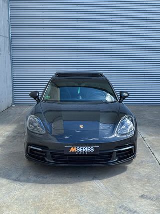 Porsche Panamera 4S