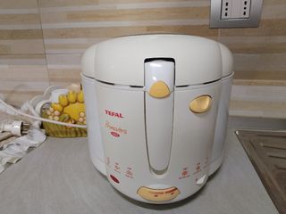Friggitrice a olio nuova, tefal