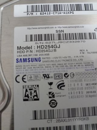 Un disco duro Samsung de 250GB