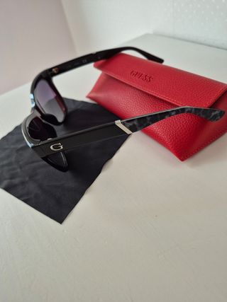Gafas sol Guess